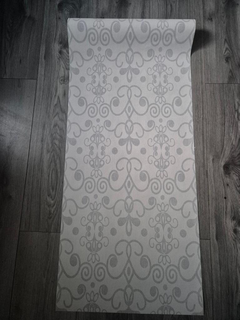 Nieuw Vliesbehang - Grijs/Wit Barok Patroon, Ophalen of Verzenden, Minder dan 10 m², Grijs, Barok, Klassiek, Elegant