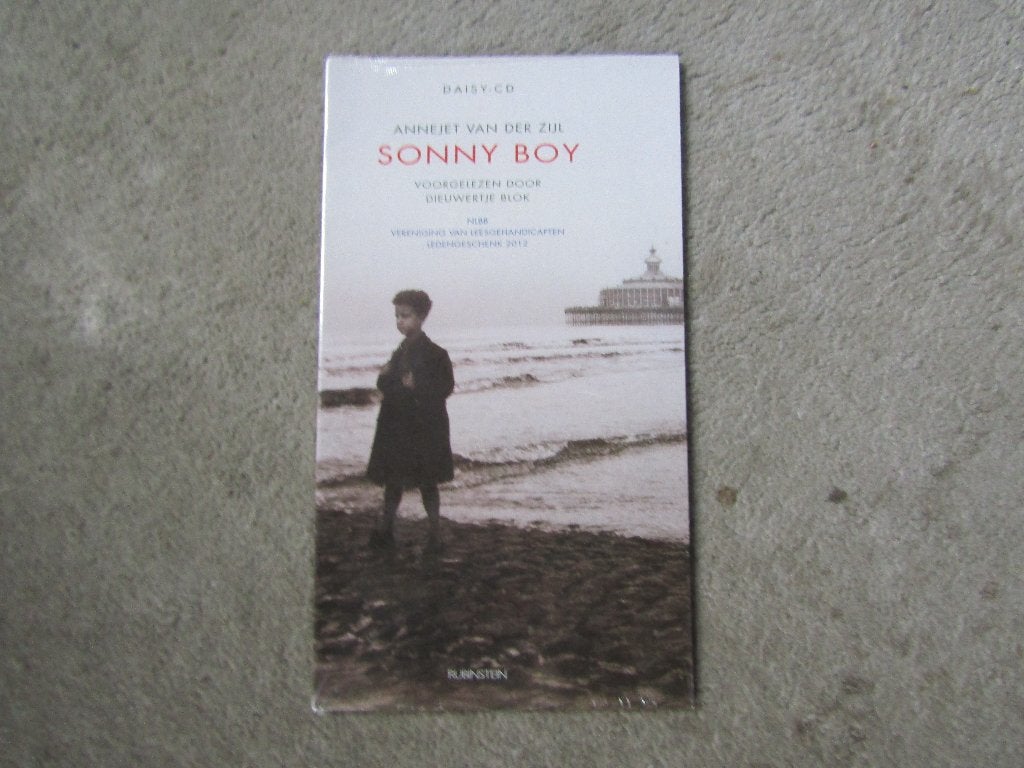 Luisterboek: Sonny boy GESEALD, Kind, Cd, Ophalen of Verzenden, Annejet van der Zijl