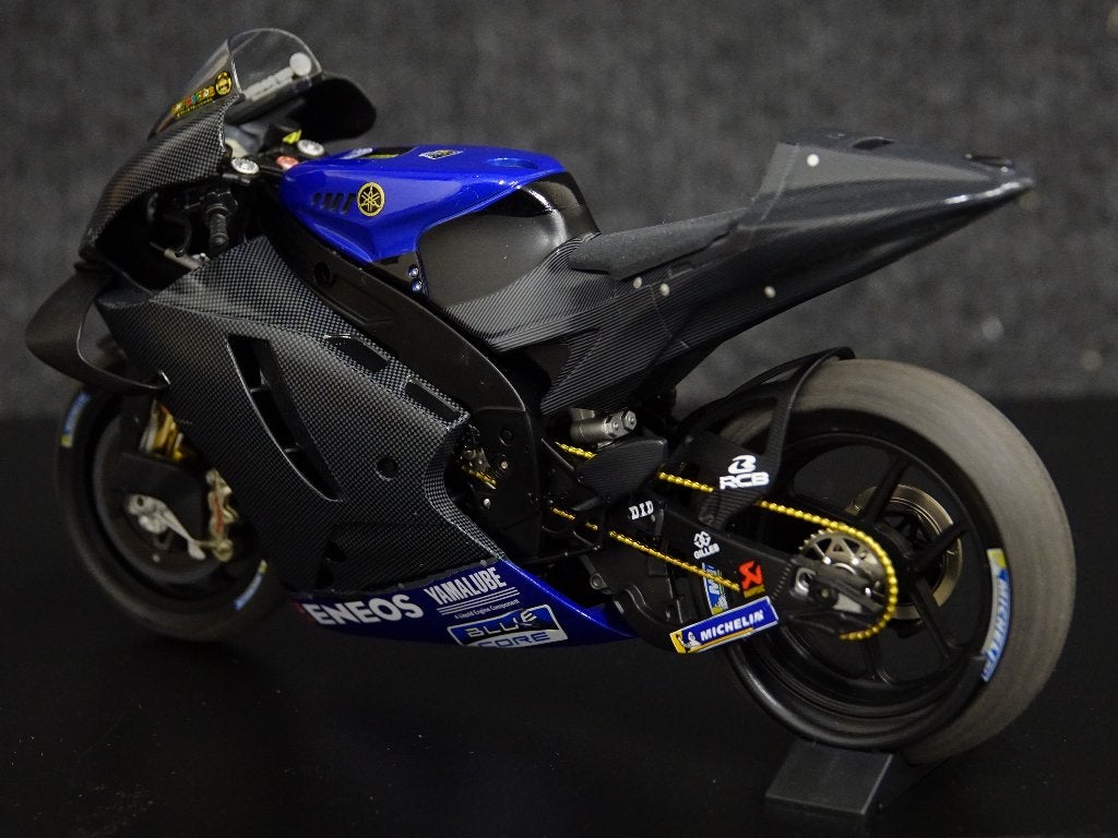 Minichamps 1:12 Yamaha YZR-M1 Valentino Rossi 2019 Brno test, Minichamps, Onbekend, Nieuw, Ophalen of Verzenden