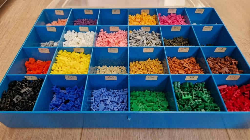 Grote set Ministeck met sorteerdoos, grondplaten etc, Hobby en Vrije tijd, Ophalen of Verzenden, Gebruikt, Losse ministeck of Strip