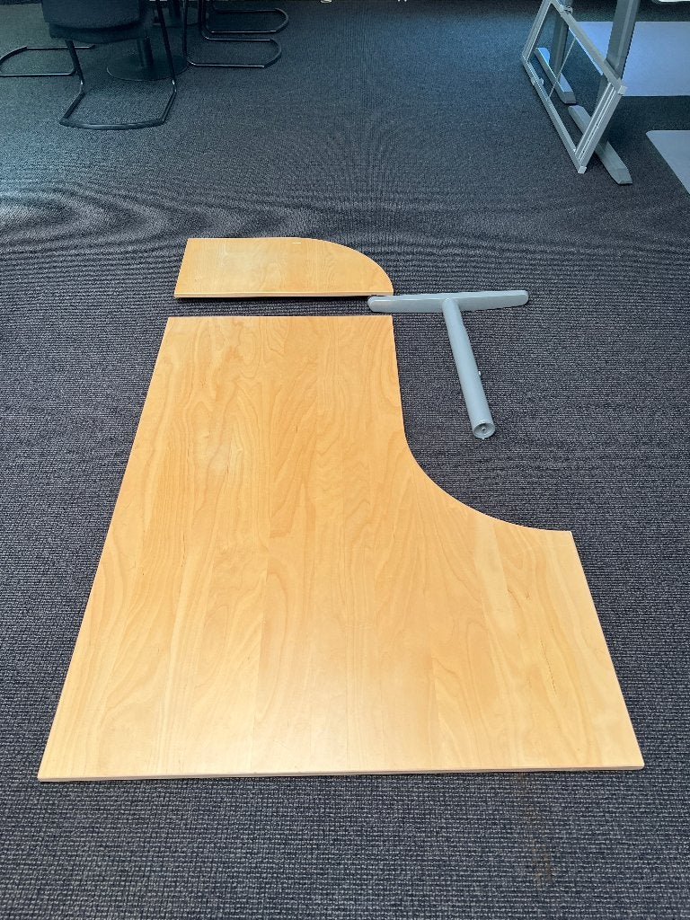 Ikea bureau, Ophalen, Demontabel, Zo goed als nieuw