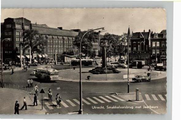 Utrecht Smakkelaarsbrug met jaarbeurs verkeer, Verzamelen, Verzenden, 1960 tot 1980, Ongelopen, Utrecht