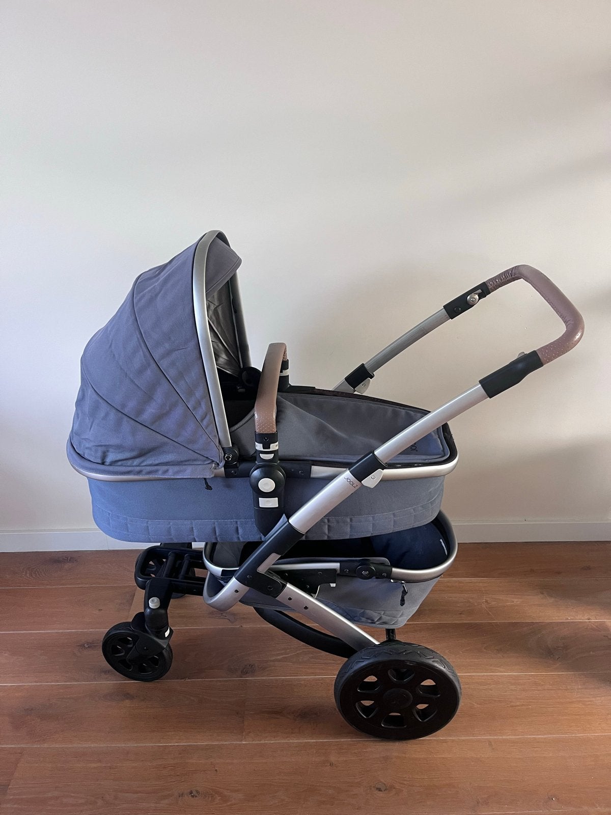 Joolz Geo 2 kinderwagen met reiswieg en accessoires, Kinderen en Baby's, Kinderwagens en Combinaties, Gebruikt, Combiwagen, Met autostoeltje