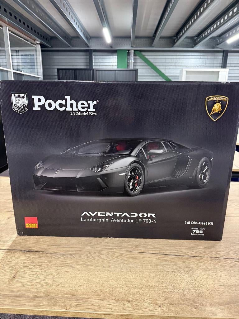 POCHER 1/8 lamborghini Aventador lp700-4 nero nemesis, Hobby en Vrije tijd, Modelauto's | 1:5 tot 1:12, Nieuw, Auto, 1:5 t/m 1:8