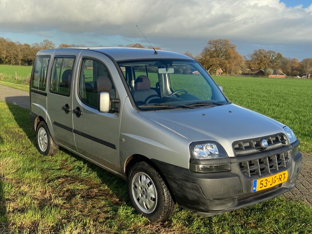 Fiat Doblo 1.6 Benzine | Microcamper / Minicamper (173k km), Auto's, 1596 cc, Stof, Doblo, 4 cilinders