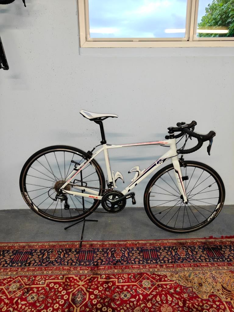 Liv Avail SL racefiets maat M, Shimano Tiagra, z.g.a.n., Fietsen en Brommers, Fietsen | Racefietsen, Overige merken, Aluminium