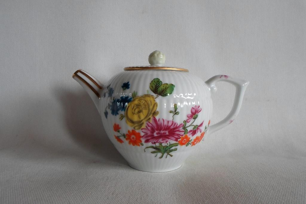 Theepot Furstenberg VA, Antiek en Kunst, Antiek | Porselein, Ophalen of Verzenden
