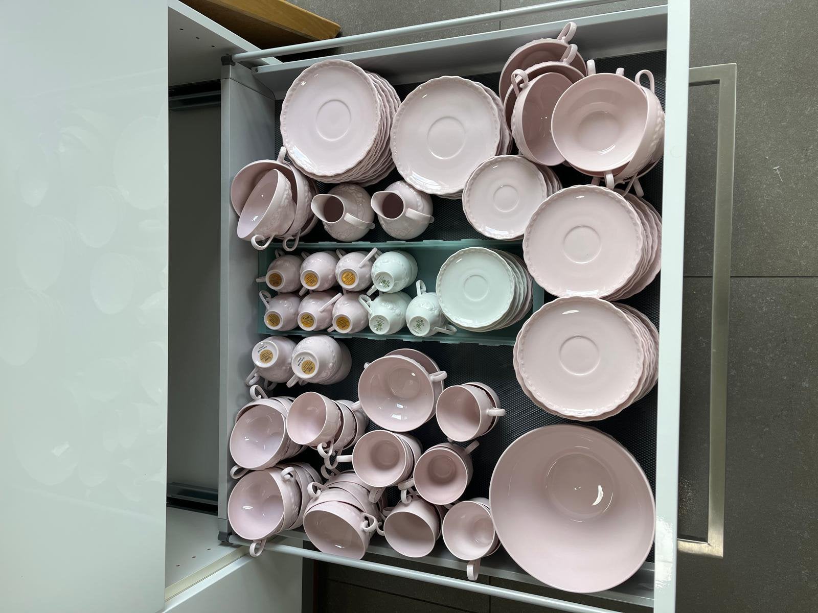 Hutschenreuther servies type drache-model, Ophalen, Zo goed als nieuw, Overige stijlen