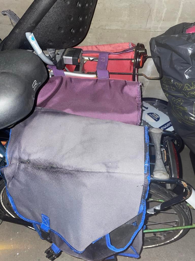 Gazelle Fiets met Yepp Achterzitje en Fietstassen, Fietsen en Brommers, Fietsaccessoires | Fietsstoeltjes, Achterzitje, 9 t/m 18 kg