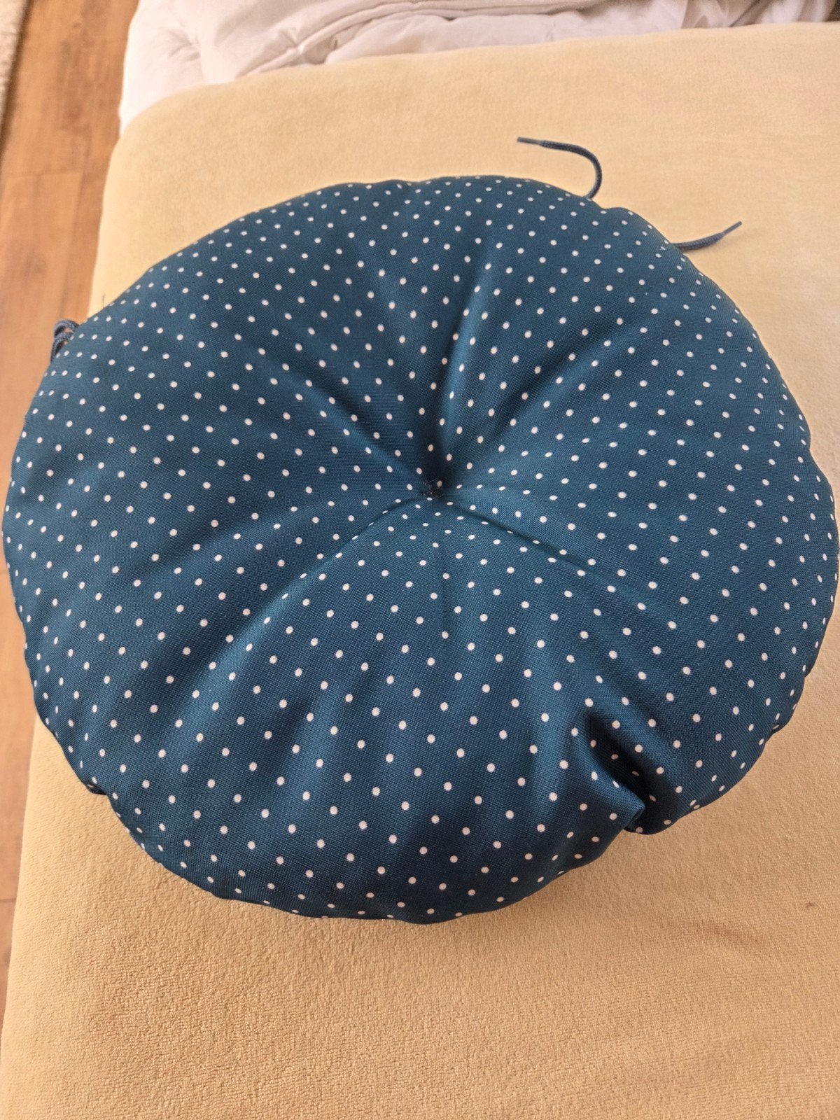 Rond gestippeld zitkussen, blauw met wit, Overige merken, Gebruikt, Blauw, Met print