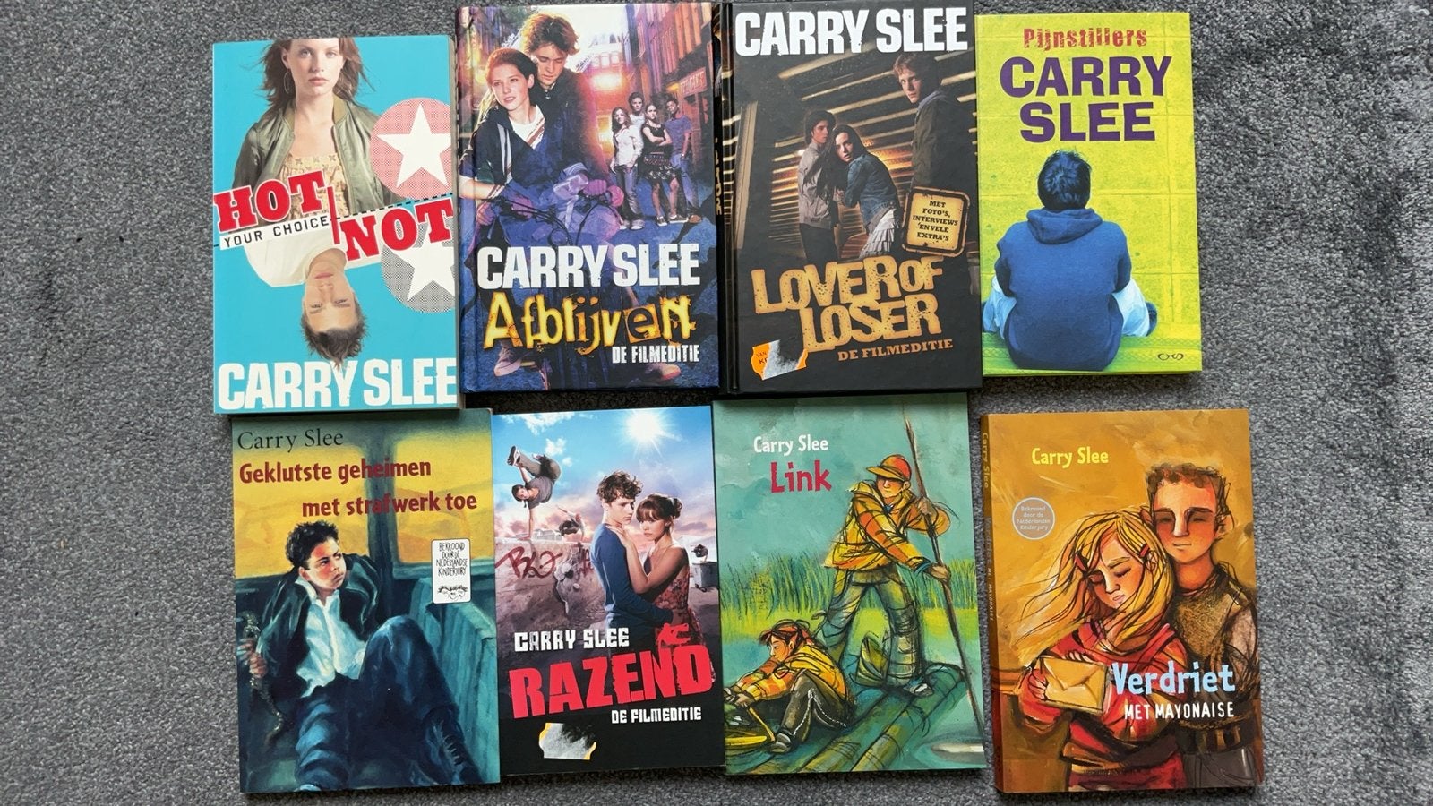 8 Carry Slee boeken, waaronder 2 met harde kaft, Ophalen of Verzenden, Zo goed als nieuw, Fictie