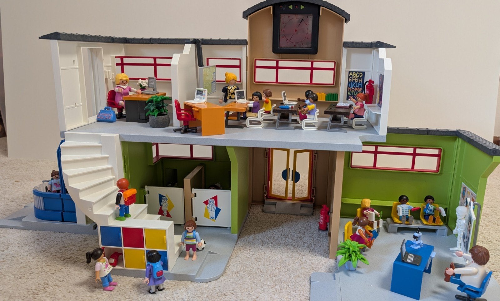 Playmobil Grote School met Inrichting en Figuren, Ophalen of Verzenden