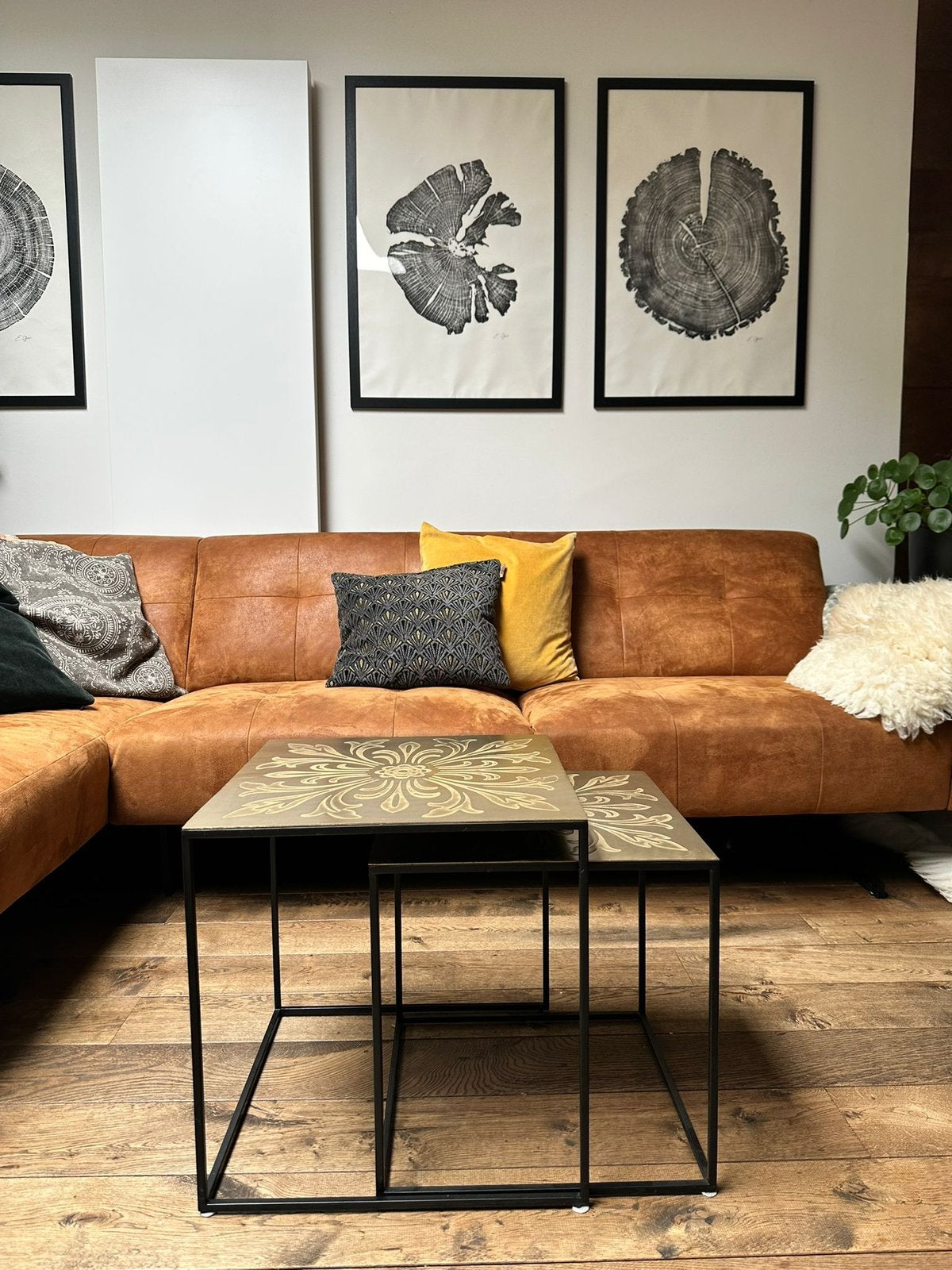Dutchbone bijzettafels set van 2, Minder dan 55 cm, Rond, Zo goed als nieuw, Ophalen