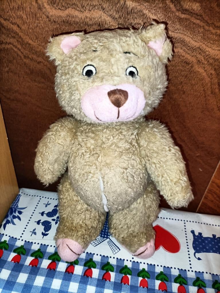 Tuttels beer en konijn knuffel met boekje, Ophalen of Verzenden, Zo goed als nieuw, Konijn