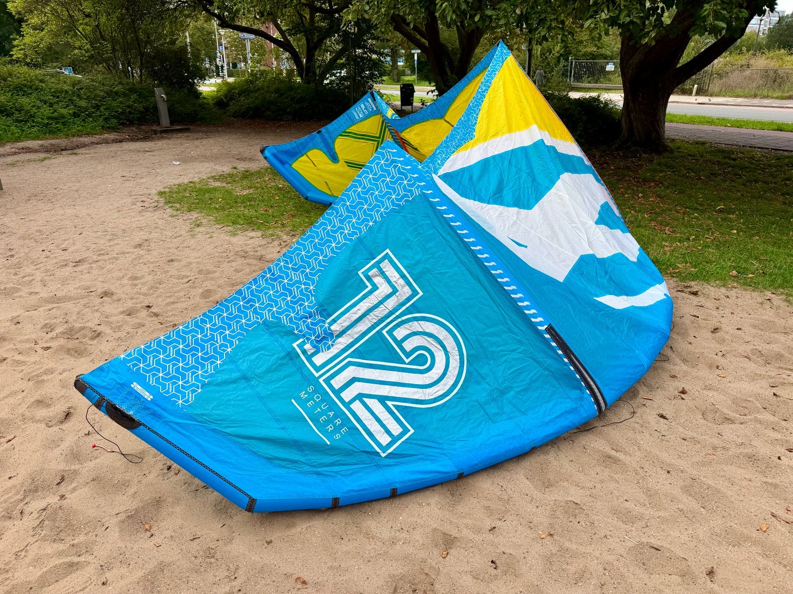 F-One Bandit 2015 12m² Kitesurf Kite, Watersport en Boten, Gebruikt, Geen board, Ophalen of Verzenden, Kite