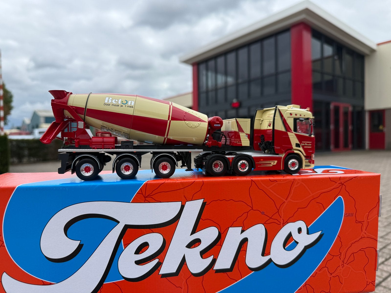 Scania R500 met betonmixer oplegger | Gebr. Mussche | Tekno, Ophalen of Verzenden, Nieuw, Auto, Tekno