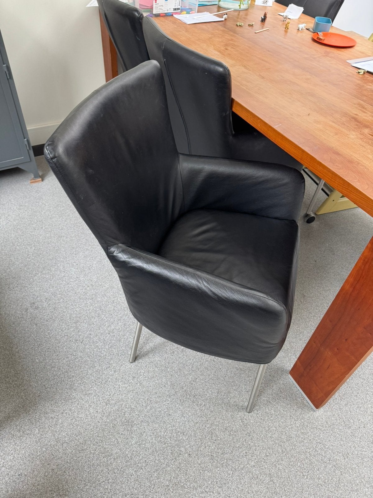 6 eetkamerstoelen leer zwart, Huis en Inrichting, Stoelen, Ophalen, Zwart, Leer, Zo goed als nieuw