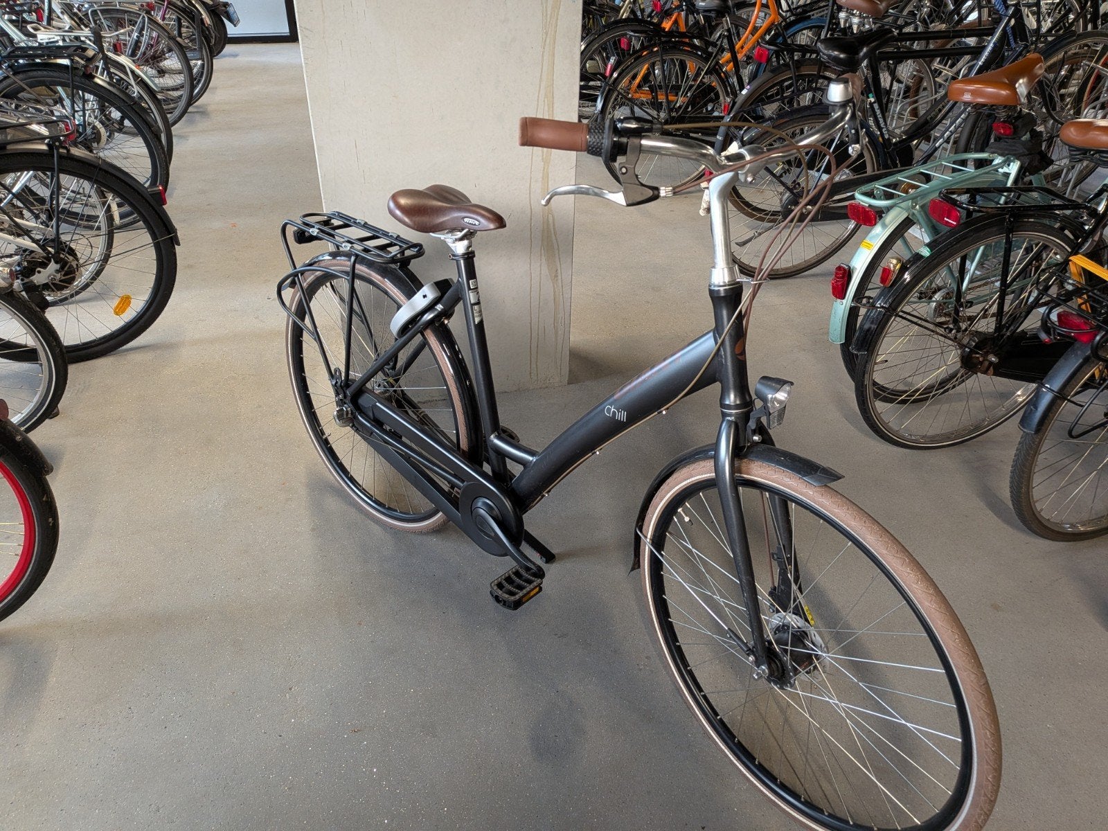 Giant Chill Damesfiets - Comfortabel en Stijlvol, Ophalen, Gebruikt, Velgrem, Versnellingen