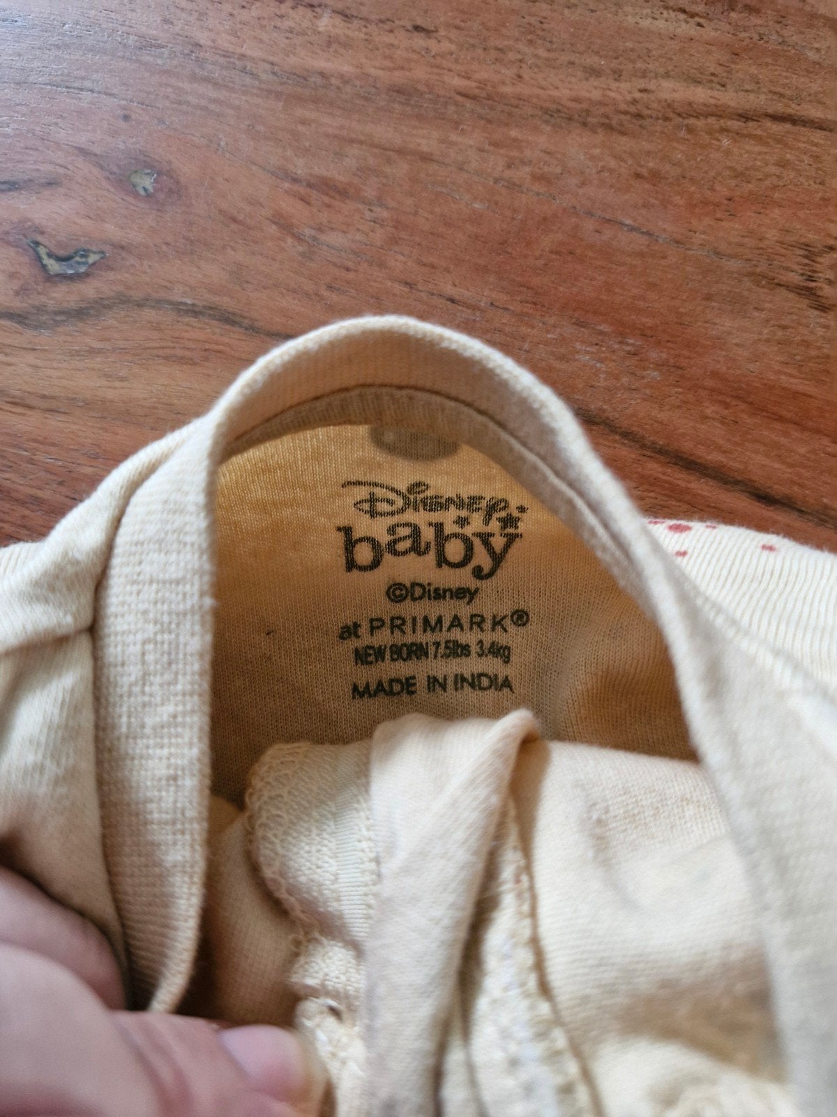 Beige Mickey mouse pakje met jungle dieren maat 50, Jongetje of Meisje, Onbekend, Ophalen of Verzenden, Zo goed als nieuw