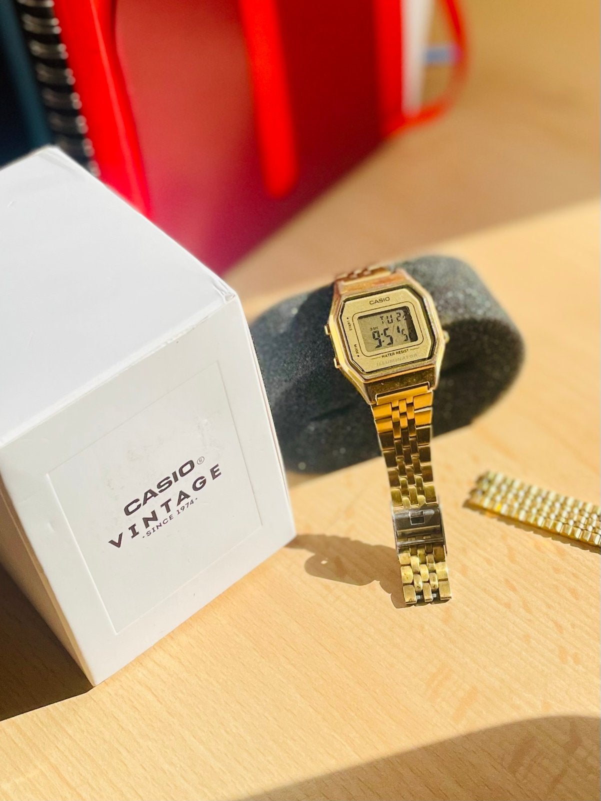 Vintage Casio dameshorloge – goudkleurig – opknapper, Ophalen of Verzenden, Gebruikt, Polshorloge, Overige merken