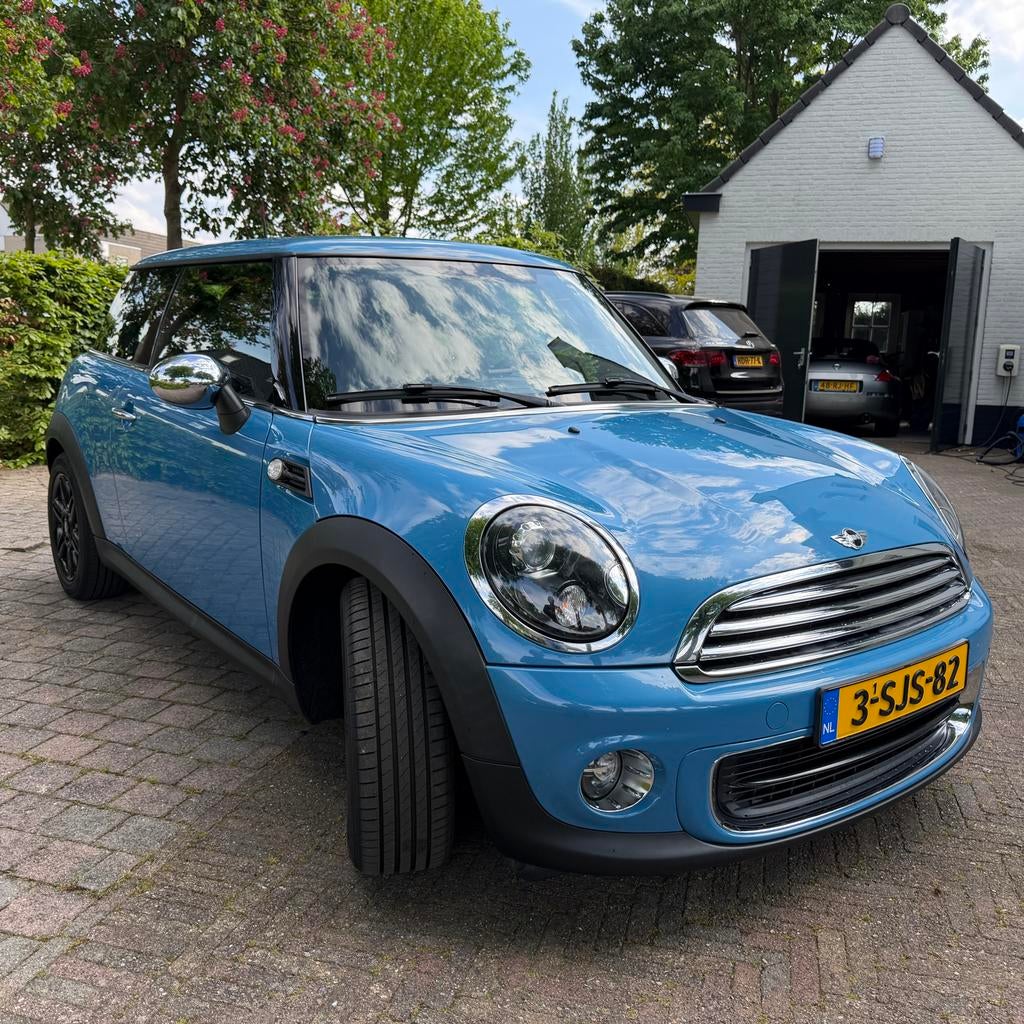 Mini 1.6 ONE 2013 Blauw, NAVI, Auto's, Mini, Particulier, Benzine, B, Hatchback, Handgeschakeld, Origineel Nederlands, Blauw, Voorwielaandrijving