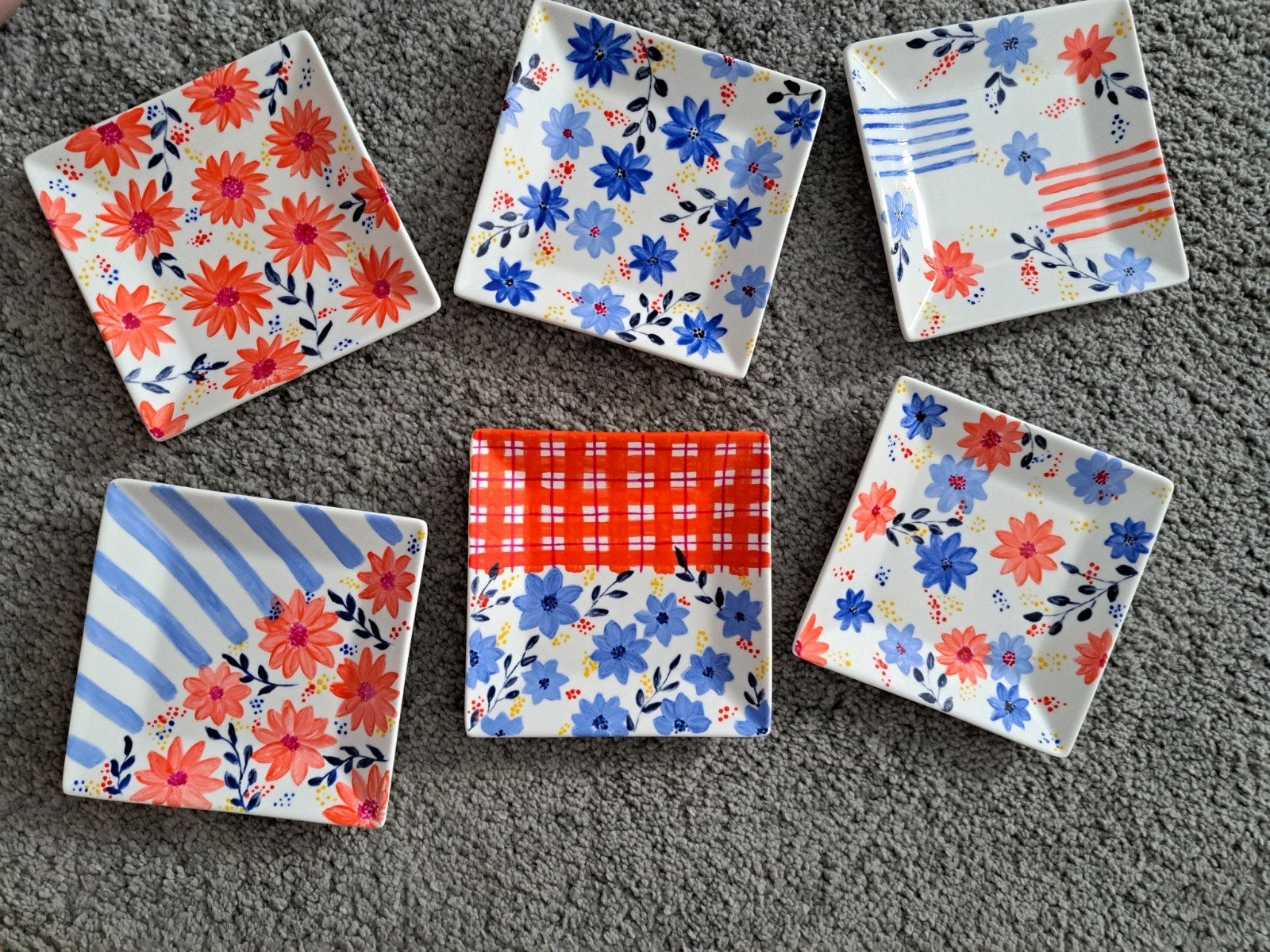 Set van 6 gebaksbordjes, Ophalen, Keramiek, Nieuw, Bord(en)
