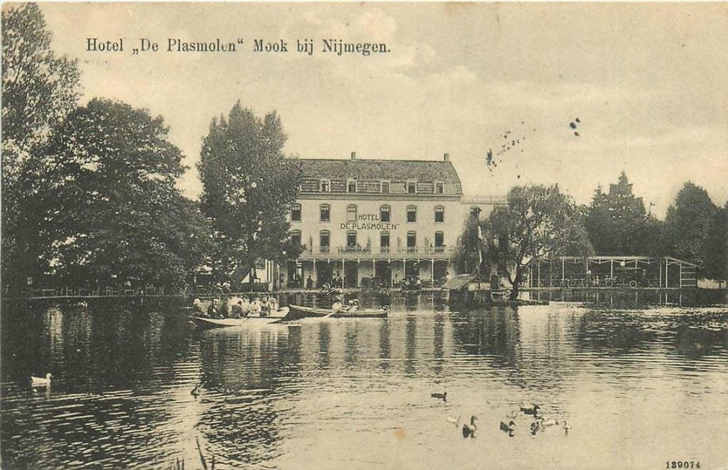 388-447-043 Mook  Hotel De Plasmolen, Verzenden, Voor 1920, Limburg