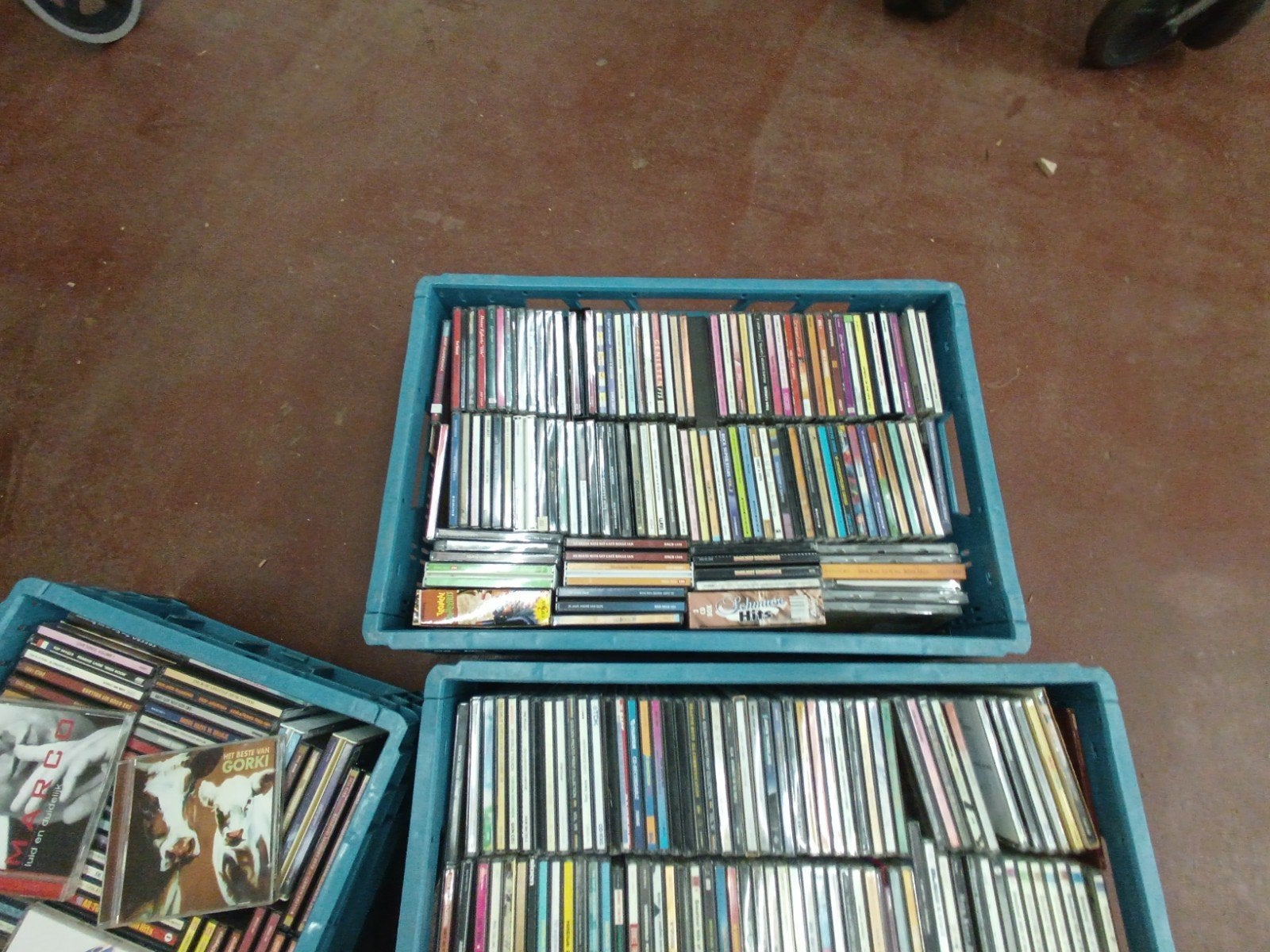 3 bakken cd. verschillende, Ophalen, Zo goed als nieuw
