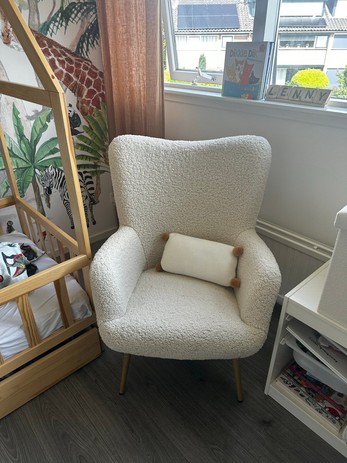 witte/creme fauteuil, Huis en Inrichting, Fauteuils, 75 tot 100 cm, Ophalen of Verzenden, Zo goed als nieuw, Stof