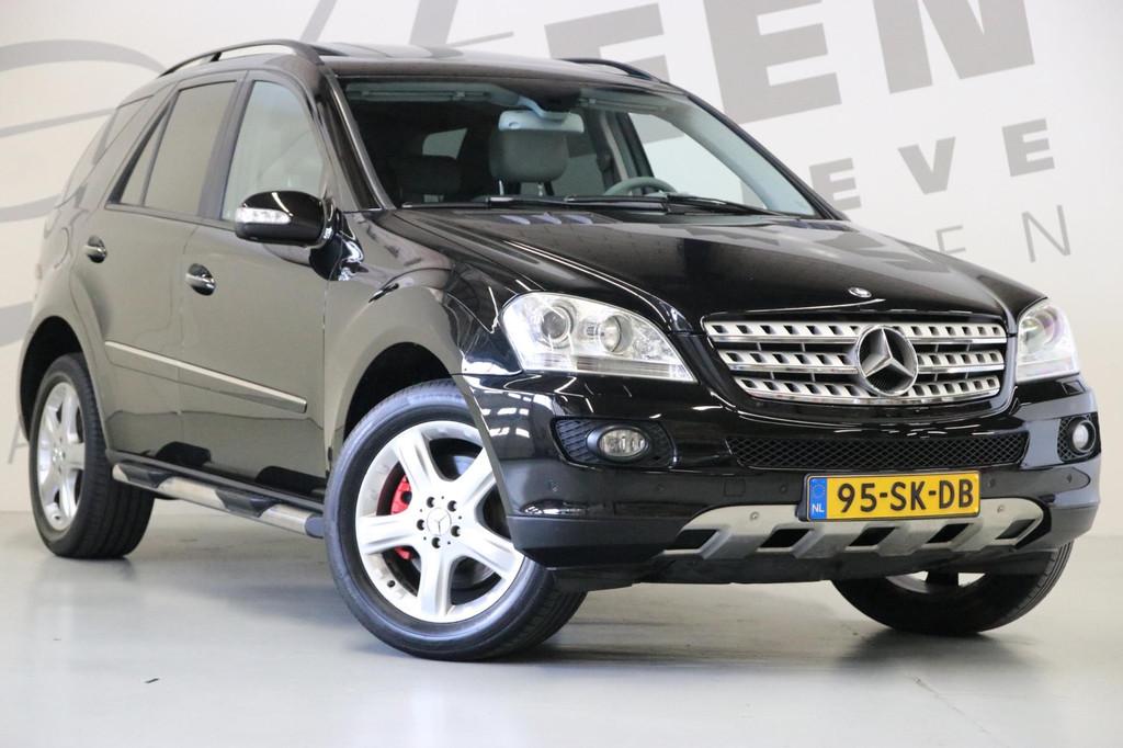 Mercedes-Benz M-klasse 500 Schuifdak/NAP/Origineel NL, Automaat, Gebruikt, Leder en Stof, Zwart