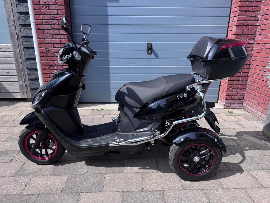 IVA T3 1.0 Elektrische Scootmobiel / 3-wiel Scootmobiel, Gebruikt, 16 km/u of meer, 46 km of meer, Ophalen