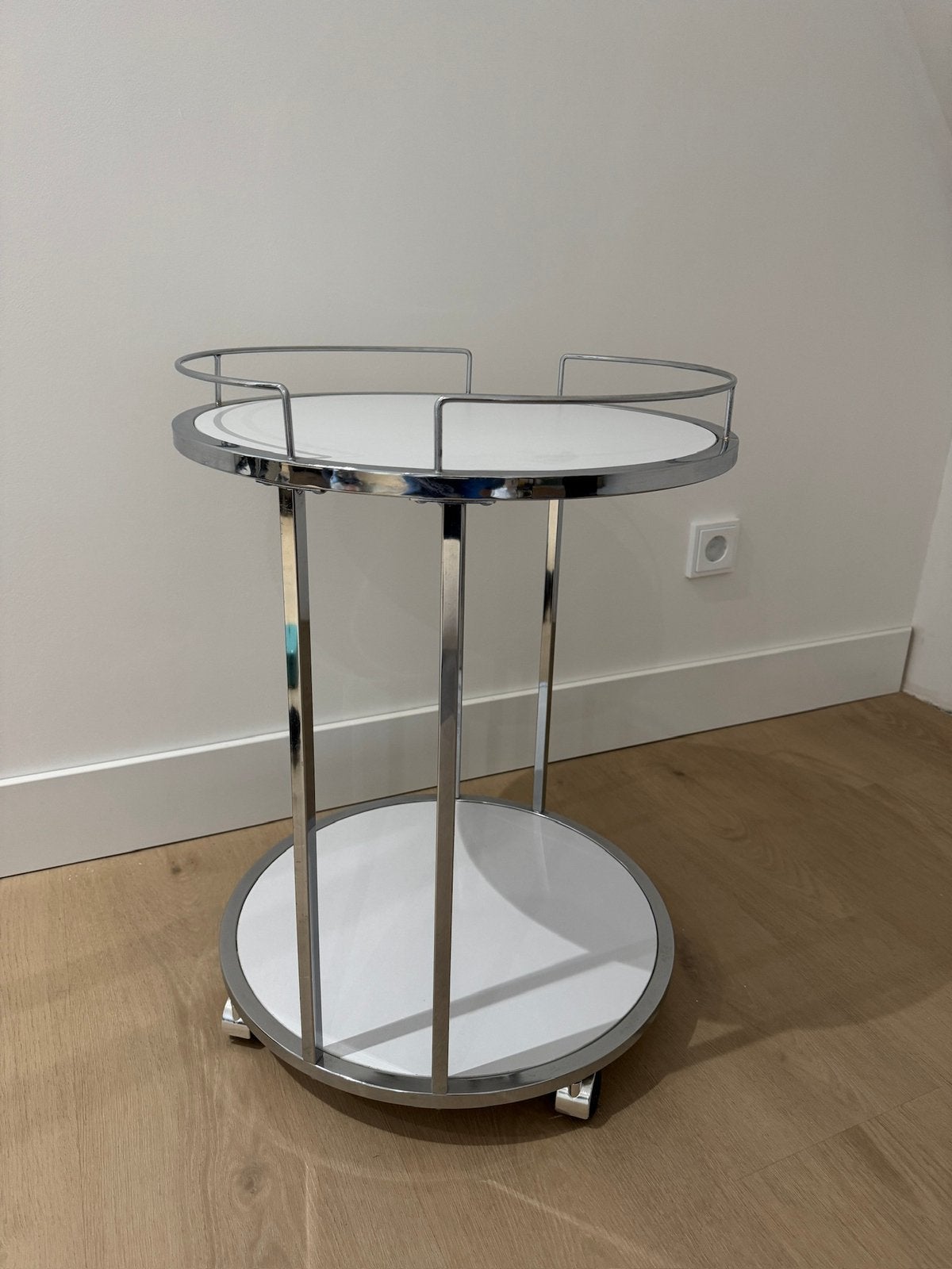 Serveerwagen, Huis en Inrichting, 50 tot 100 cm, Rond, Zo goed als nieuw, 25 tot 50 cm