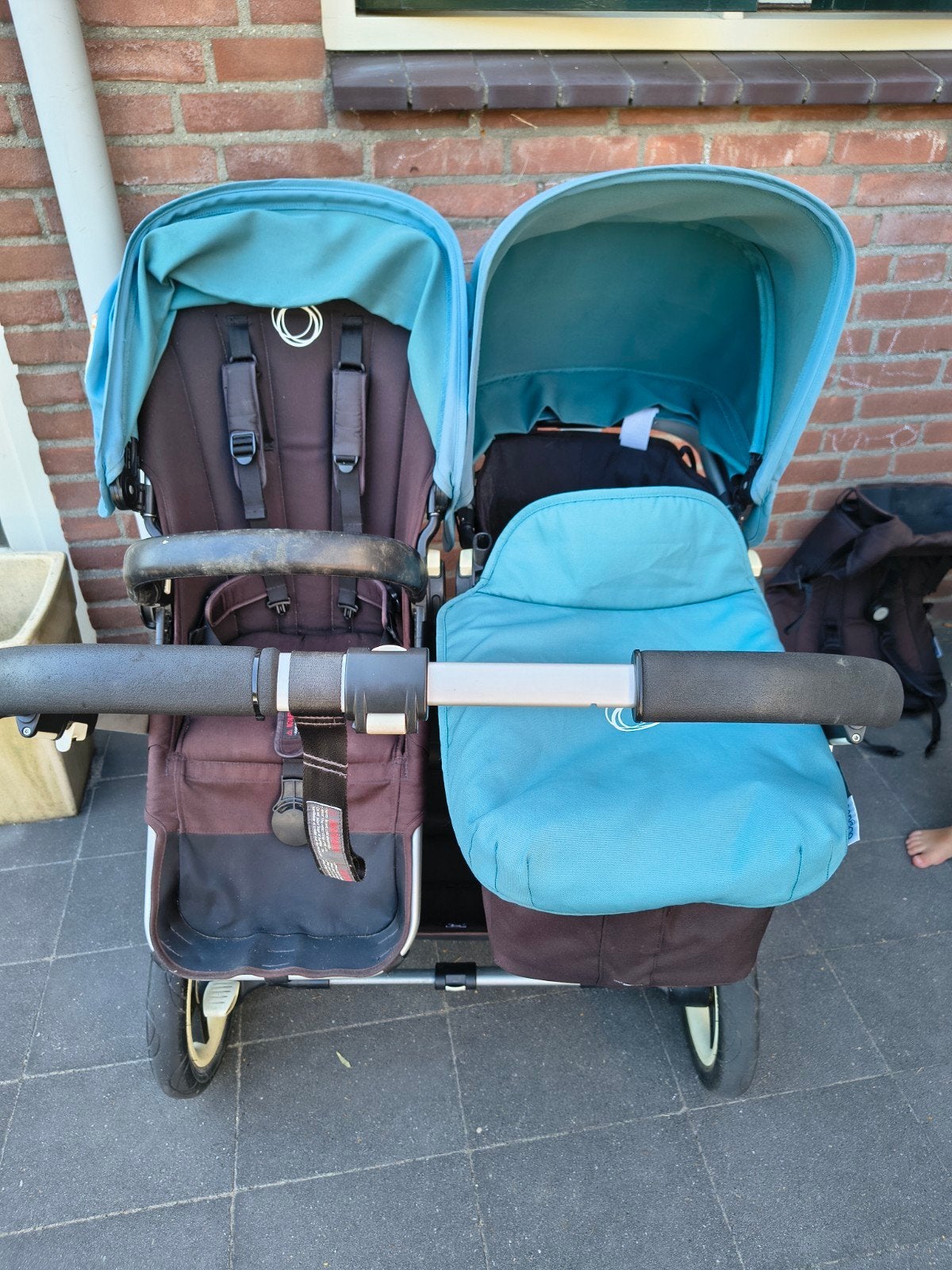Bugaboo donkey blauw / roze met 1 baby bak, Kinderen en Baby's, Gebruikt, Bugaboo, Verstelbare duwstang, Ophalen