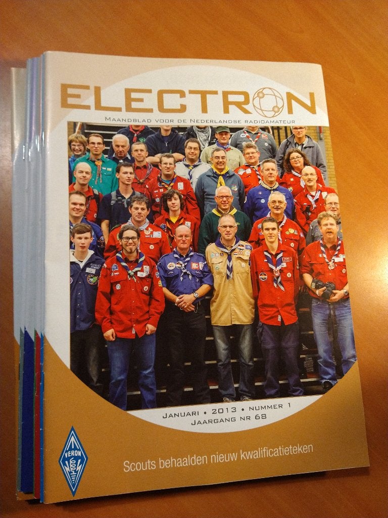Electron. Maandblad voor de Nederlandse Radioamateur. 2013., Ophalen of Verzenden, Gelezen