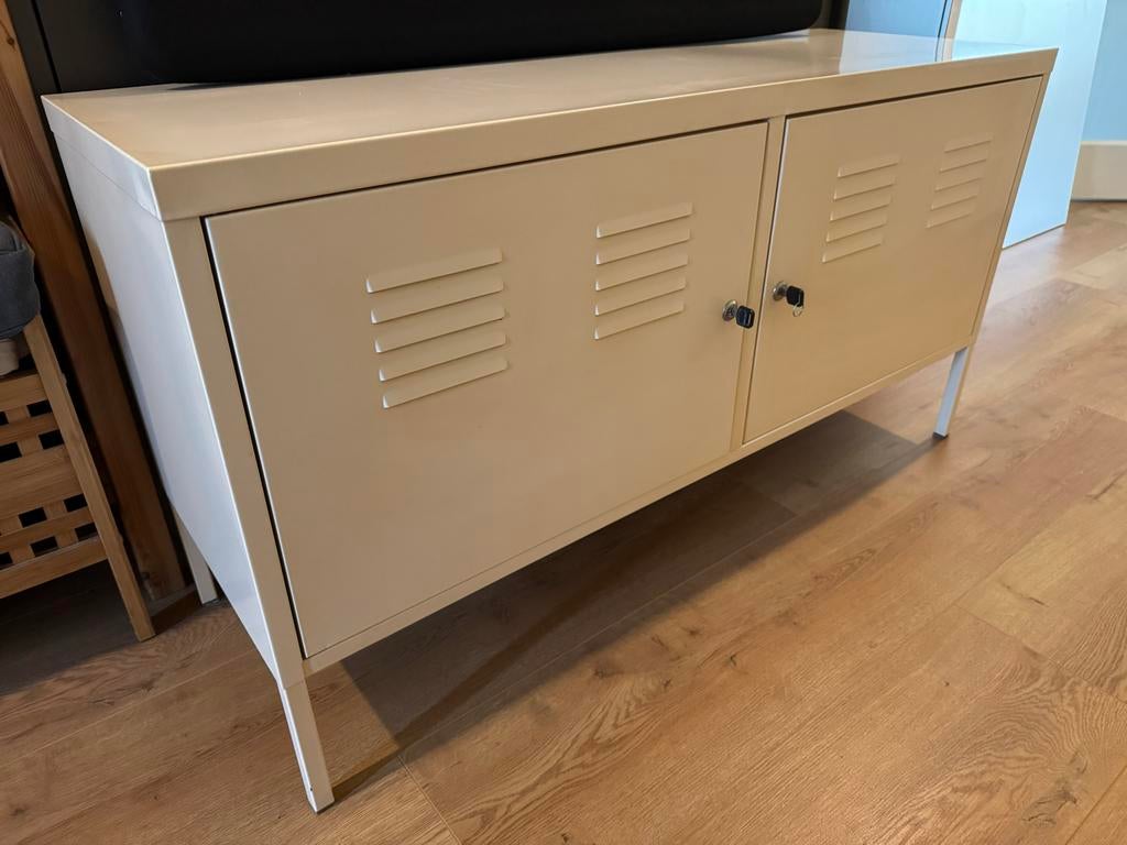 Ikea industriële metalen kast met slot - multifunctioneel, Ophalen, Gebruikt