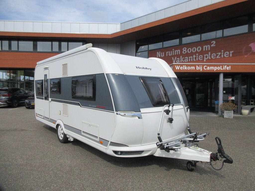 Hobby De Luxe 495 UL MET VASTE LUIFEL EN MOVER, Caravans en Kamperen, Rondzit, Hobby, 2 aparte bedden, 1250 - 1500 kg