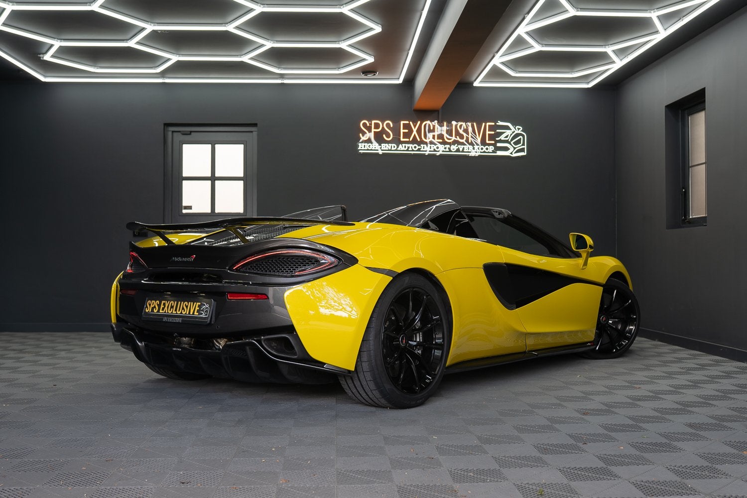 McLaren 570S Spider 570S / Lift / Keramisch / Novitec / Elit, Auto's, Automaat, Achterwielaandrijving, Gebruikt, Cabriolet