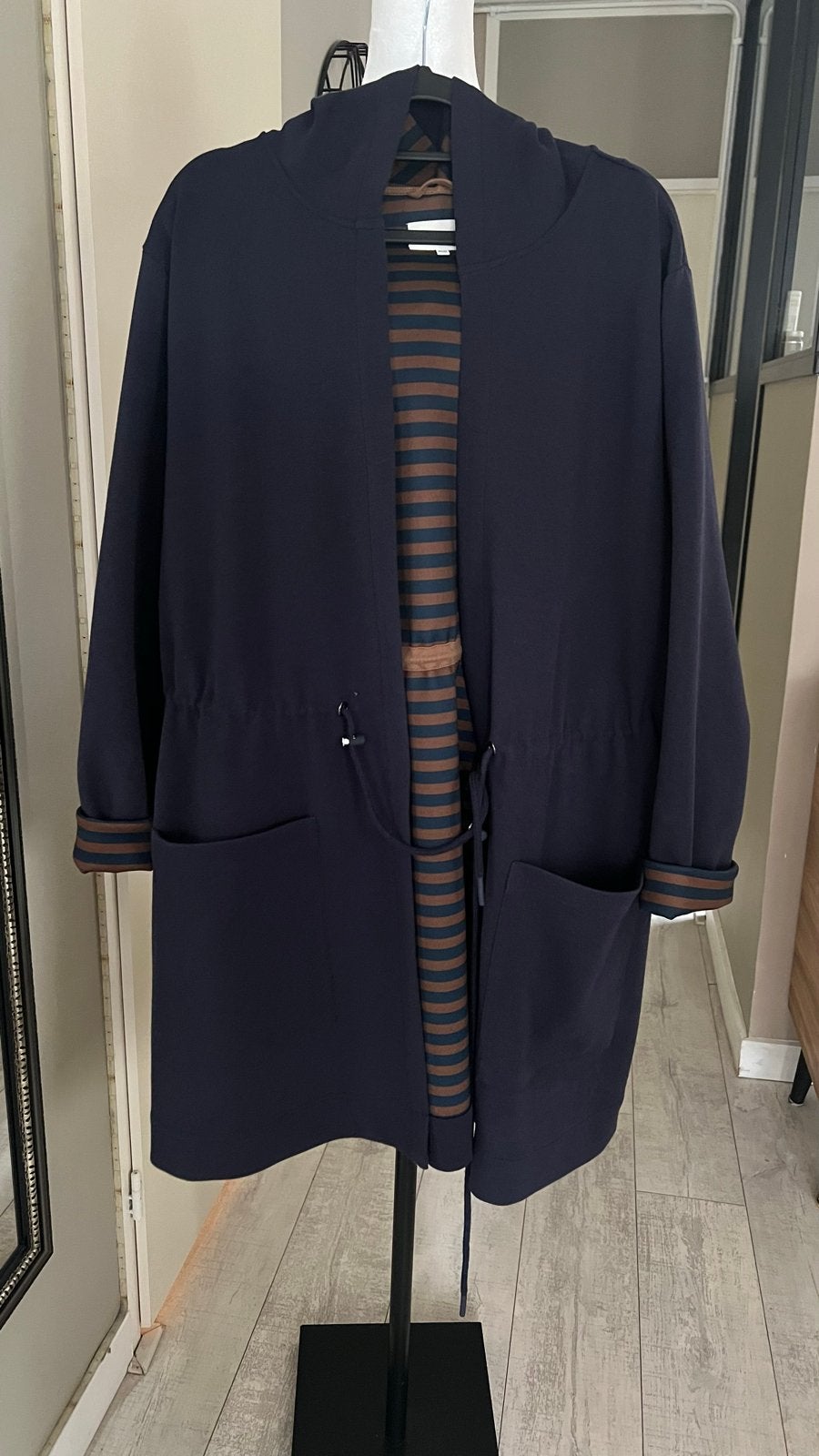 Tom Tailor jas / vest navy blauw met bruine strepen, Kleding | Dames, Jumpsuits, Verzenden, Zo goed als nieuw, Maat 46/48 (XL) of groter