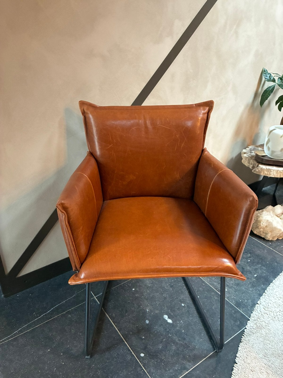 1 stuks Jess Design lederen showroom fauteuil, Huis en Inrichting, Ophalen, Zwart, Eén