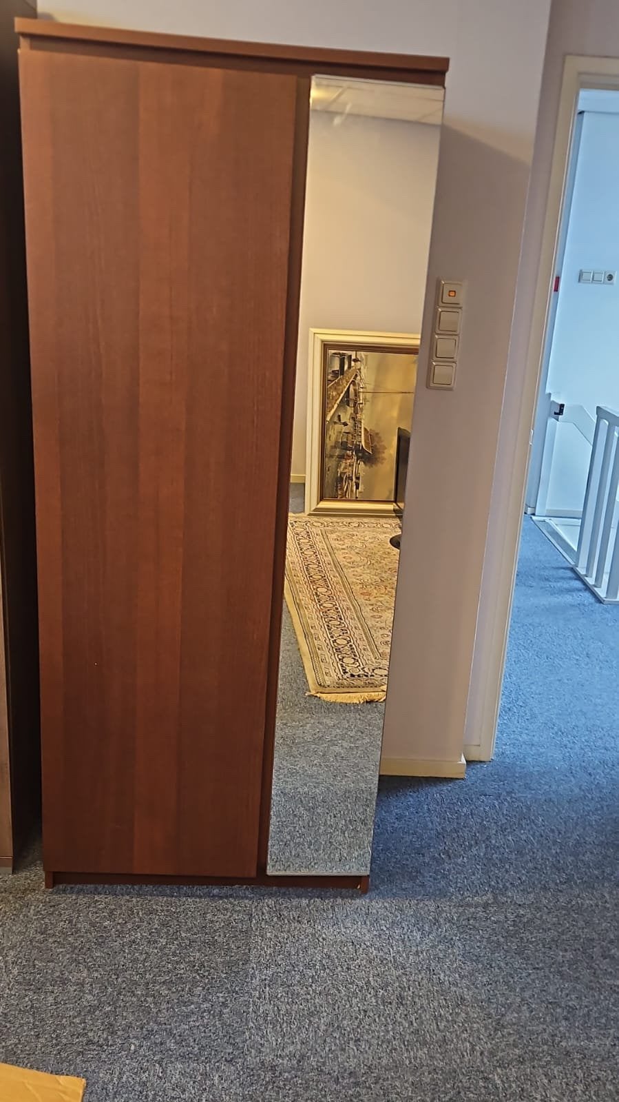 Kleding kast, Ophalen, Met deur(en), Gebruikt, 100 tot 150 cm