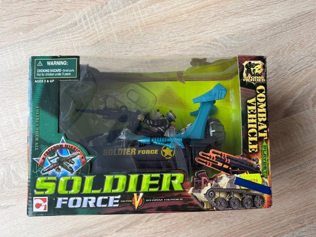 Soldier Force V Combat Vehicle River Swamp Patrol Boat, Ophalen of Verzenden, Zo goed als nieuw