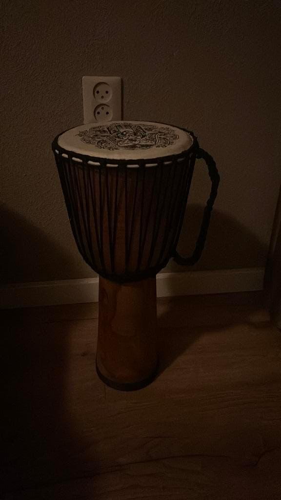 Djembe handtrommel, Muziek en Instrumenten, Ophalen, Zo goed als nieuw, Trommel