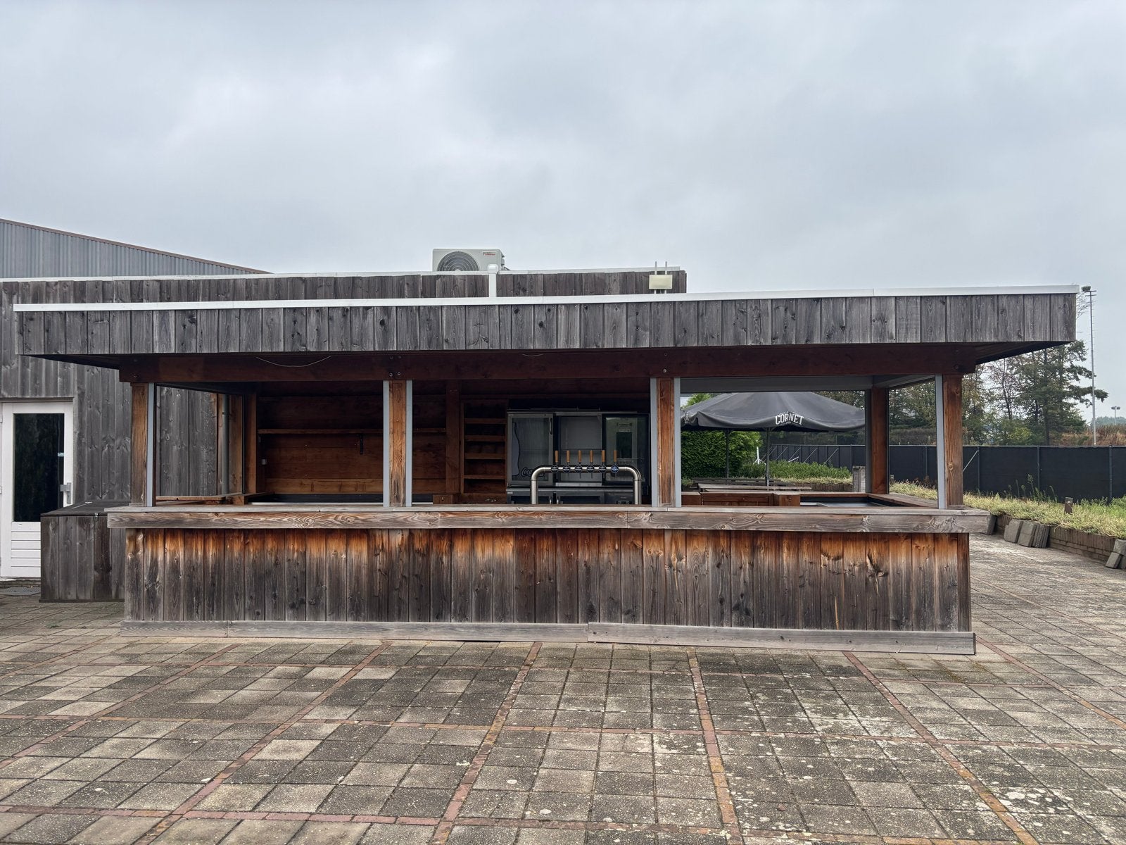 Douglas houten bar / overkapping met rolluiken, Ophalen, Gebruikt, Overige typen
