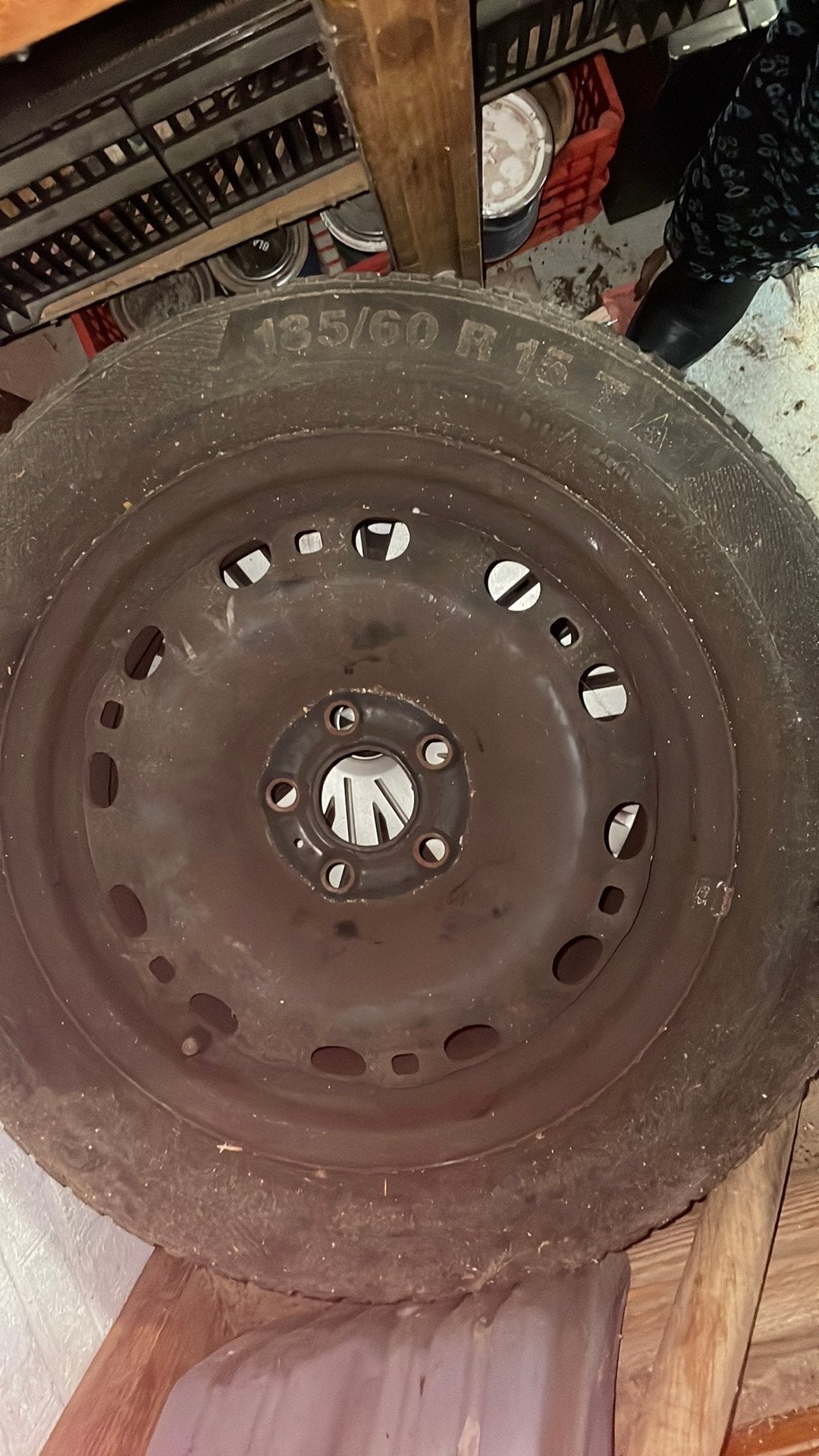 3 winterbanden vw polo met nog voldoende profiel, Ophalen of Verzenden, Gebruikt