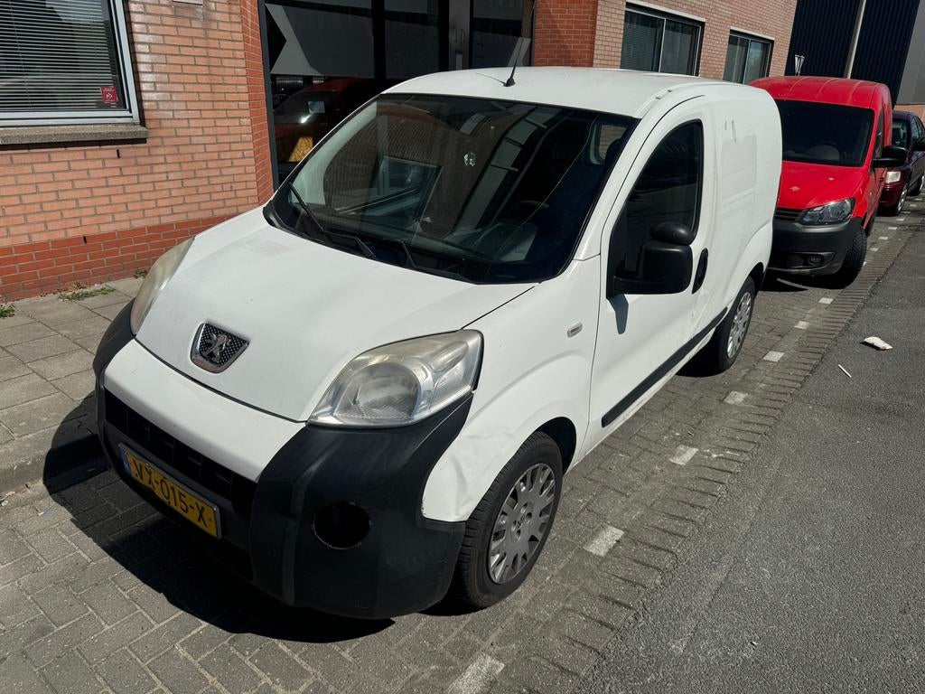 Peugeot Bipper 1.3 D 59KW 2016 EUR 6 AIRCO DEFECT EXPORTP, Auto's, Voorwielaandrijving, Stof, 4 cilinders, 400 kg