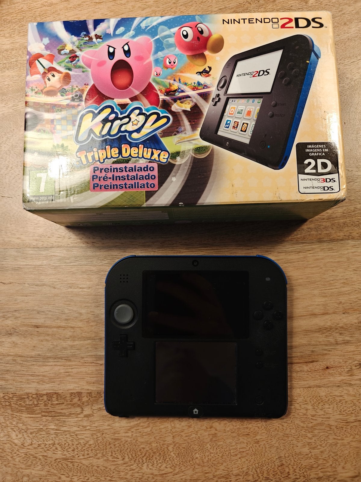 Nintendo 2DS Kirby Triple Deluxe - Zwart/Blauw, Spelcomputers en Games, Spelcomputers | Nintendo 2DS en 3DS, Nintendo, Nintendo
