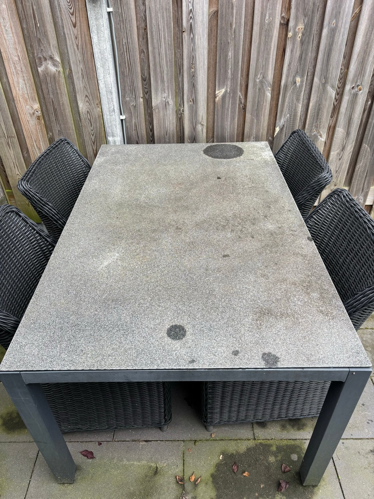 Mondial Living Tuintafel met 4 Wicker Stoelen en Kussenbox, Tuin en Terras, Ophalen, 4 zitplaatsen, Gebruikt, Eettafel
