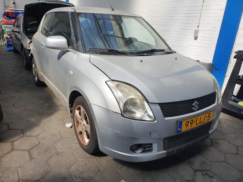 Suzuki Swift 1 3 3-DRS LOOP OF SLOOP, Ophalen, Suzuki