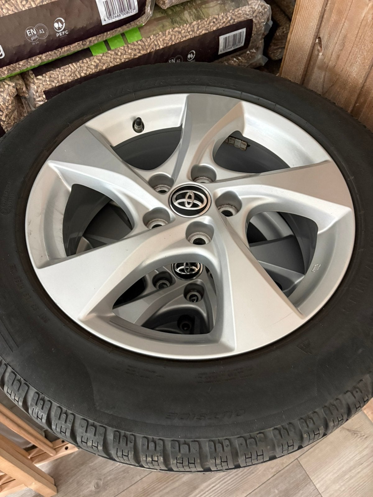Toyota c-hr winterbandenset, Ophalen, 18 inch, Winterbanden, Banden en Velgen