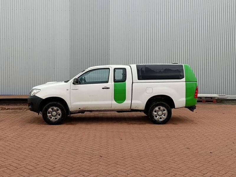Bedrijfsauto, Toyota, HiLux 2.5 D-4D VX Xtra CAb, 2.5 D-4D V, 3000 kg, Origineel Nederlands, Bedrijf, Nieuw